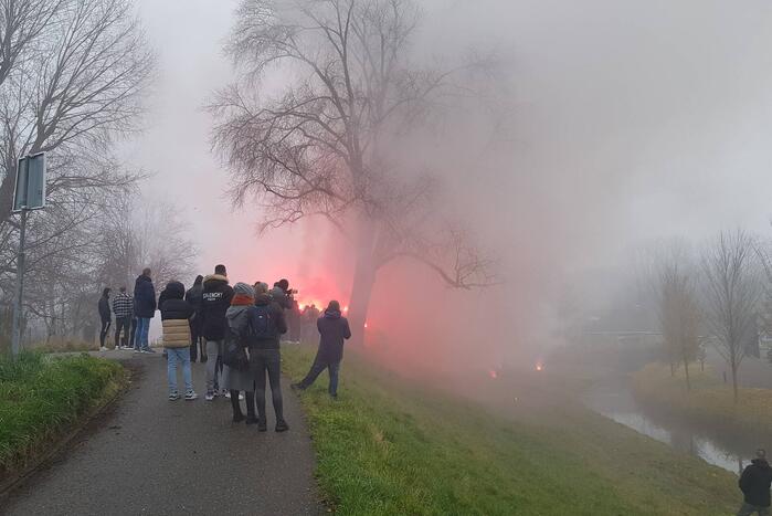 Honderden supporters aanwezig bij training Feyenoord