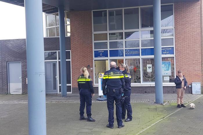 Politie doet onderzoek naar overval