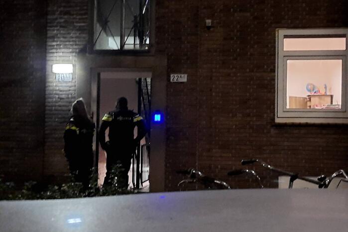Politie doet inval in woning na overval