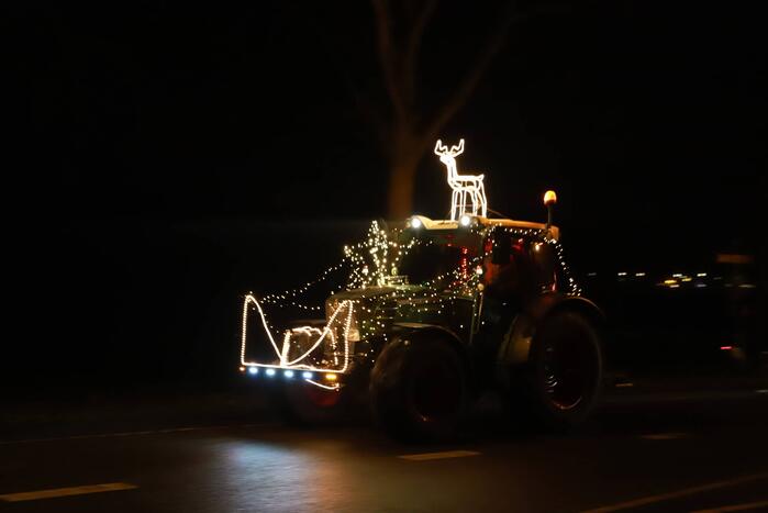 Honderden boeren maken ronde door Gooi en Vechtstreek