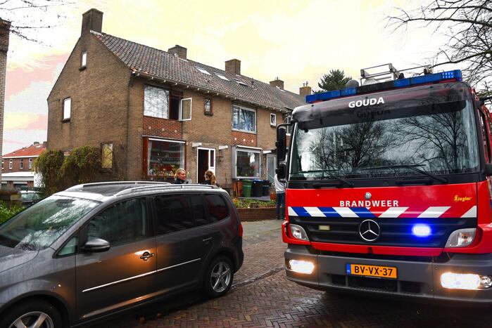 Persoon gewond na brand in woning
