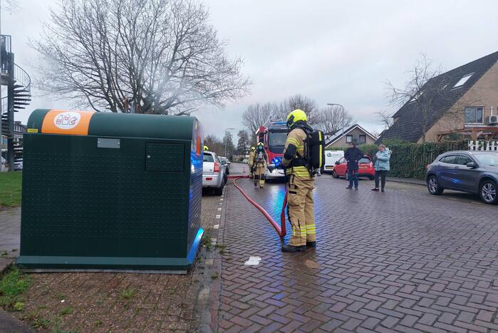 Vuurwerk veroorzaakt brand in container