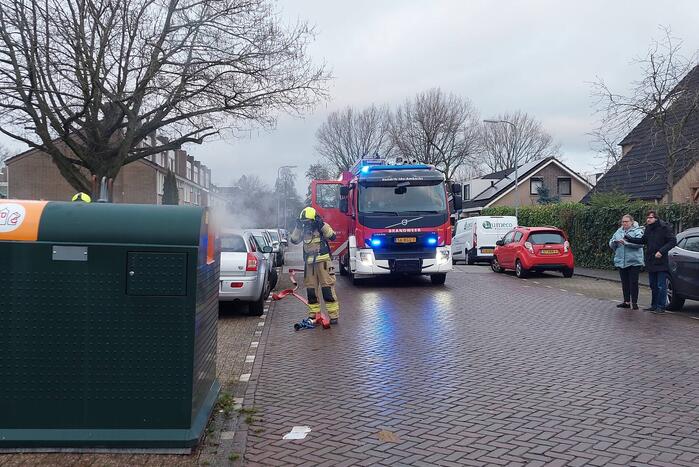 Vuurwerk veroorzaakt brand in container