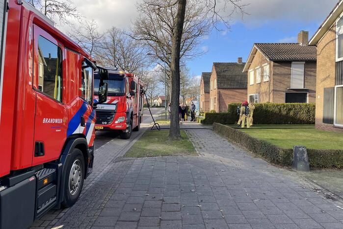 Brand in schuur achter woning