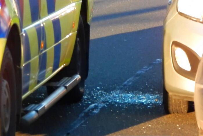 Schade bij botsing tussen twee auto's