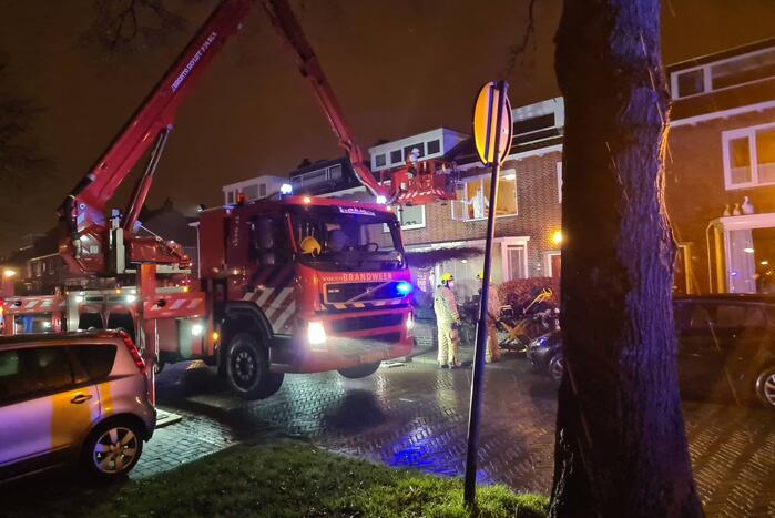 Gewonde bij steekincident in woning