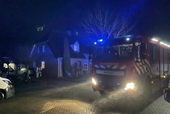 Veel rook bij brand in garagebox