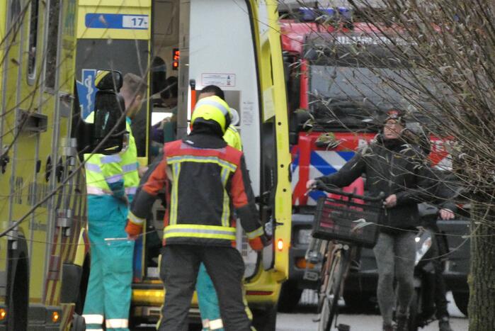 Persoon te water geraakt in sloot