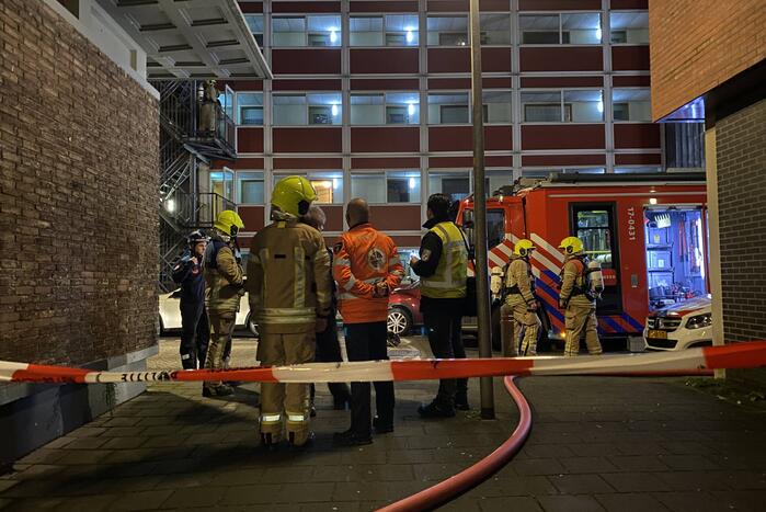 Kind gewond bij grote brand in flat
