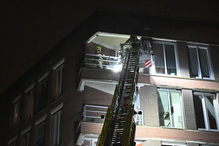 Elektrische fiets vliegt in brand tijdens opladen in woning
