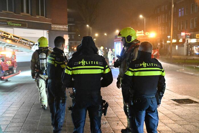 Elektrische fiets vliegt in brand tijdens opladen in woning