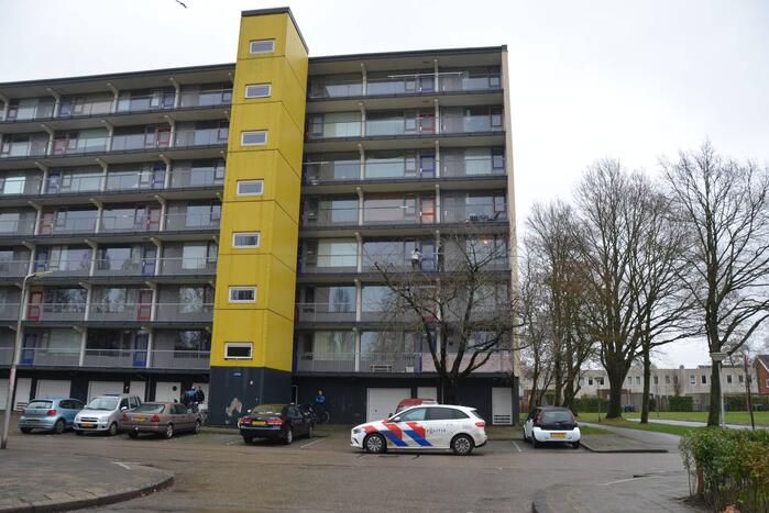 Persoon gewond in been bij steekpartij