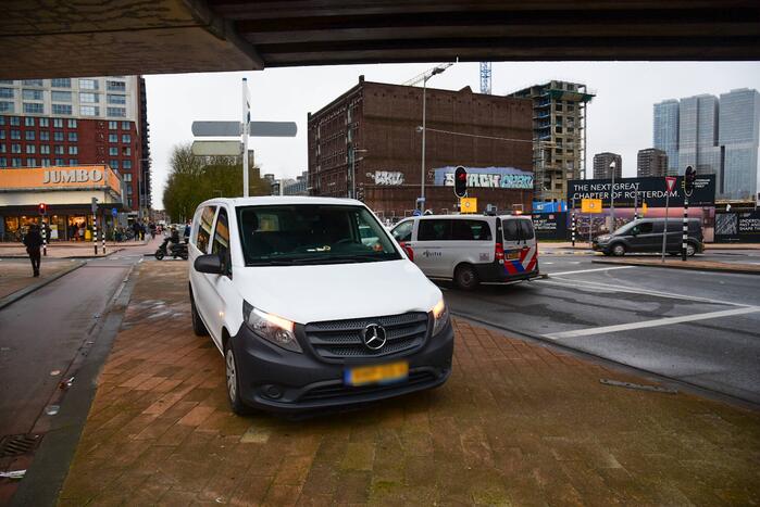 Flinke schade bij aanrijding op kruising