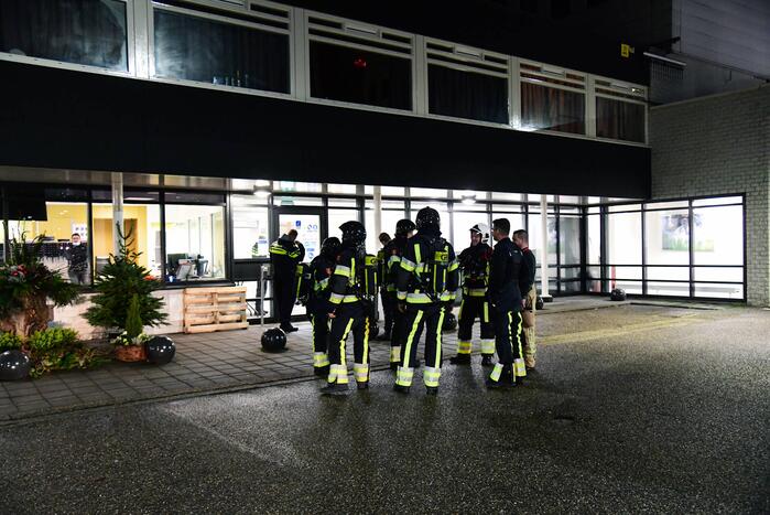 Brand in cel tbs-kliniek