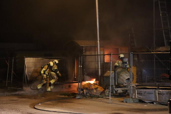 Bouwkeet verwoest door brand