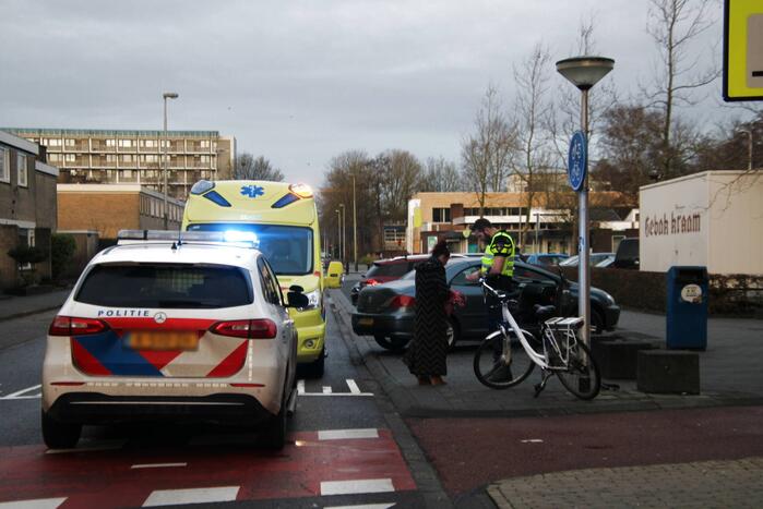 Fietser gewond bij aanrijding met auto
