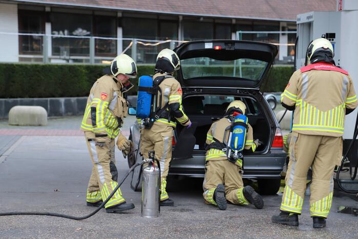 Auto lekt brandstof na tankbeurt