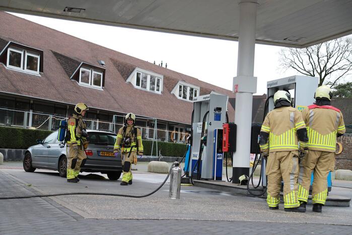 Auto lekt brandstof na tankbeurt