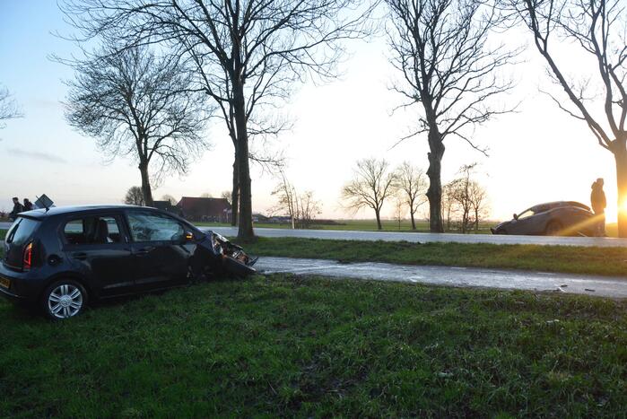 Persoon gewond bij aanrijding tussen twee voertuigen