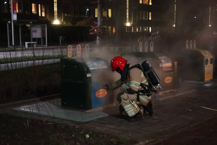 Rookontwikkeling bij brand in papiercontainer