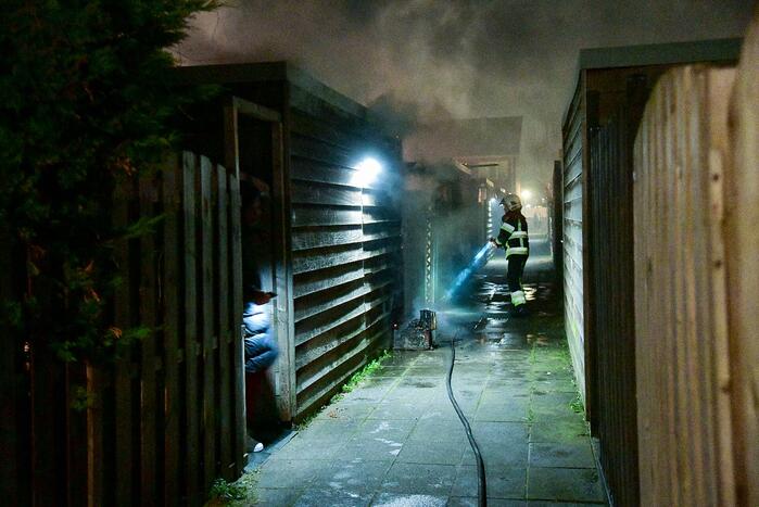 Veel schade aan schuur door brand