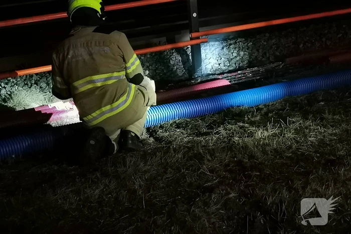 Brand in hoogspanningsleiding langs spoor