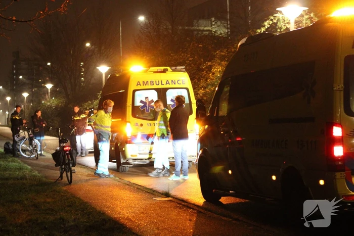 Omstander valt flauw door ongeval met fietser
