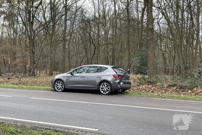 Twee auto's op elkaar geklapt