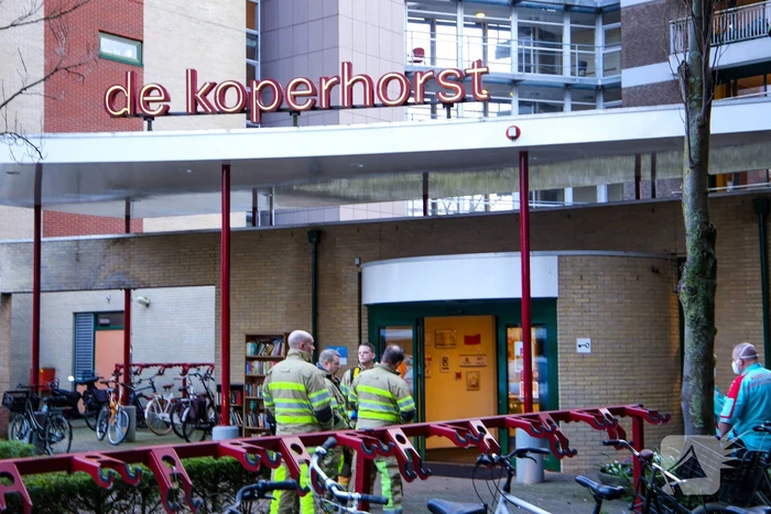 Brand in liftmachinekamer op elfde etage de Koperhorst