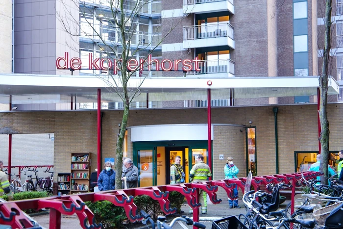 Brand in liftmachinekamer op elfde etage de Koperhorst