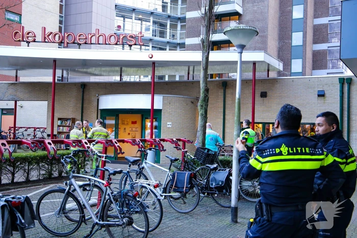 Brand in liftmachinekamer op elfde etage de Koperhorst