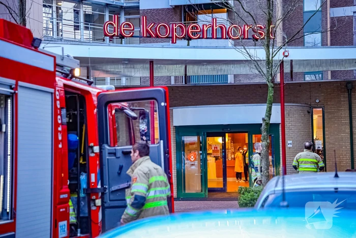 Brand in liftmachinekamer op elfde etage de Koperhorst