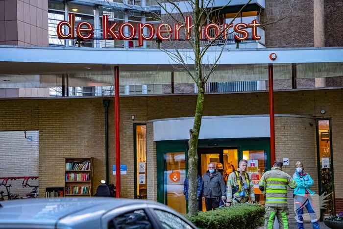 Brand in liftmachinekamer op elfde etage de Koperhorst