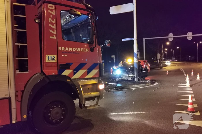 Ongeval tussen twee voertuigen op kruising