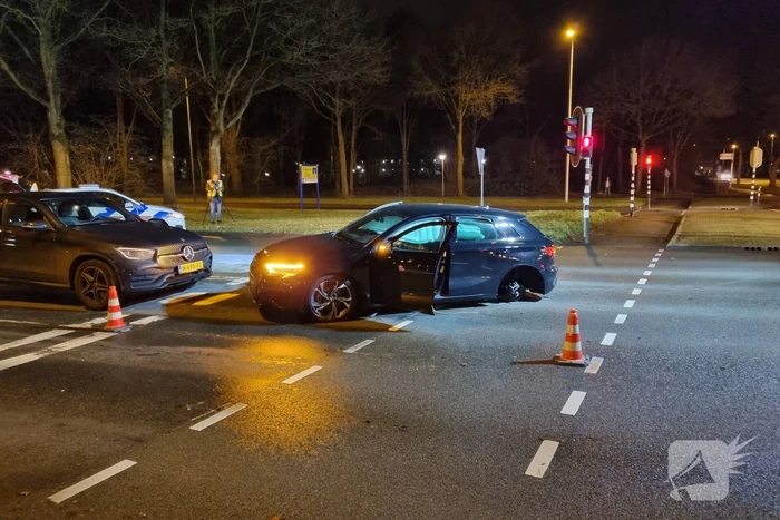 Ongeval tussen twee voertuigen op kruising