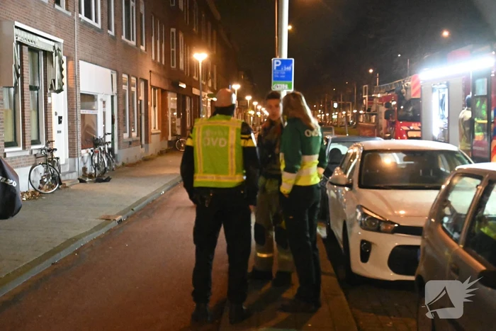 Bewoner naar het ziekenhuis na brand