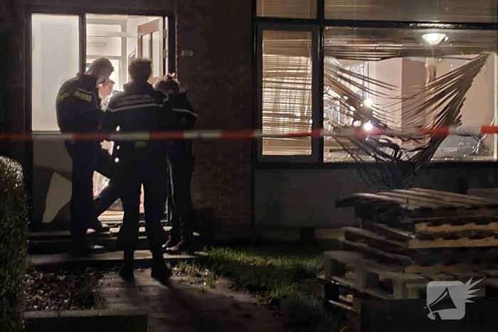 Woning zwaar beschadigd door vuurwerkbom in De Schooten