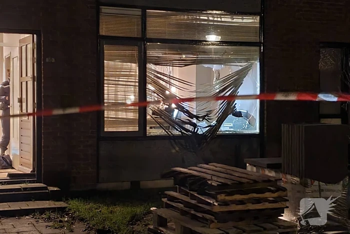 Woning zwaar beschadigd door vuurwerkbom in De Schooten
