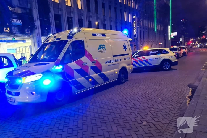 Traumateam ingezet voor gewond persoon op straat