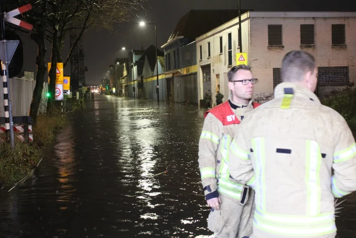 Straten onder water door springtij