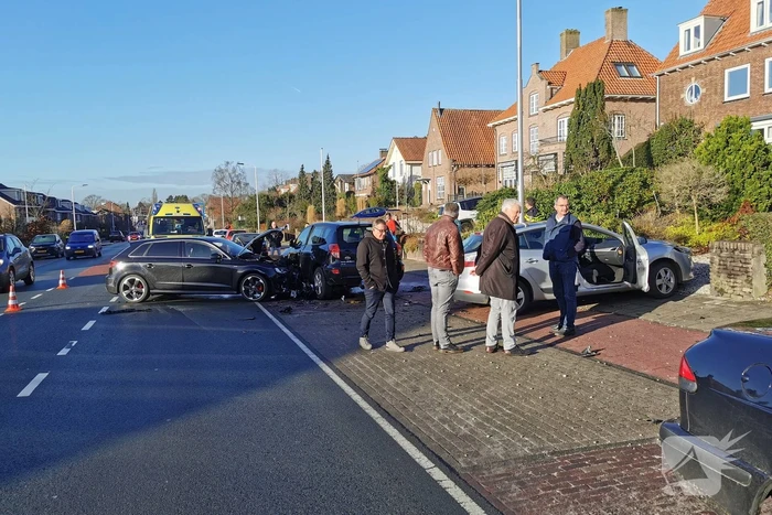 Drie autos betrokken bij ongeval