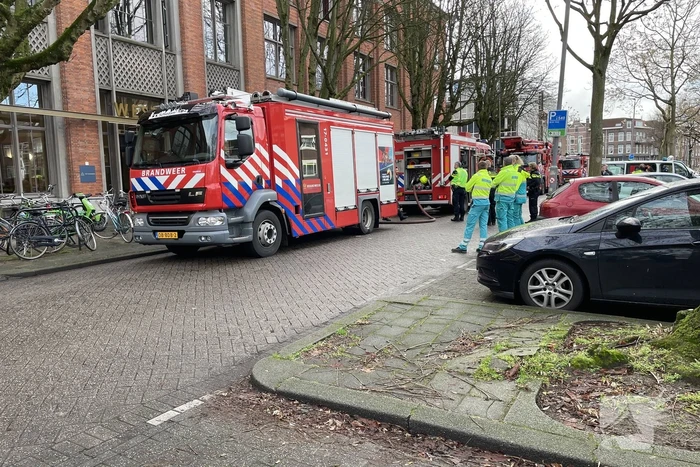 Appartementencomplex vol rook door hevige brand