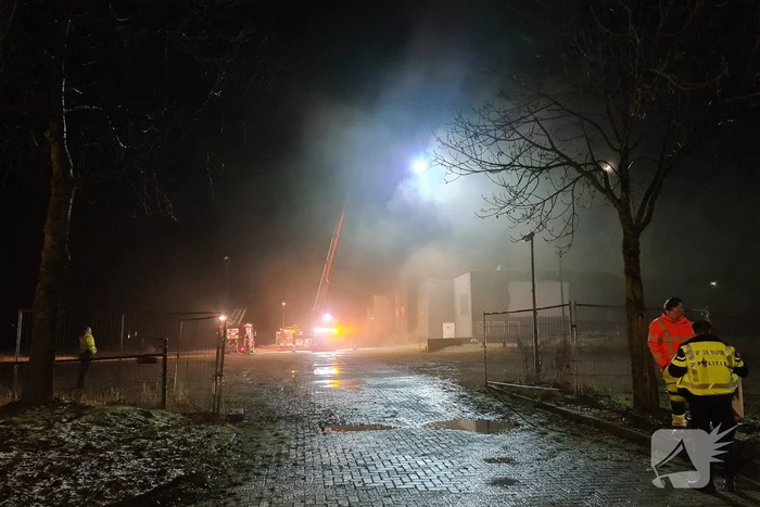 Veel rookontwikkeling bij brand in voormalige discotheek