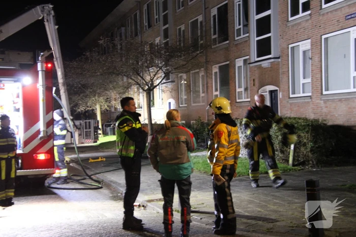 Grote brand in kelder van flatgebouw