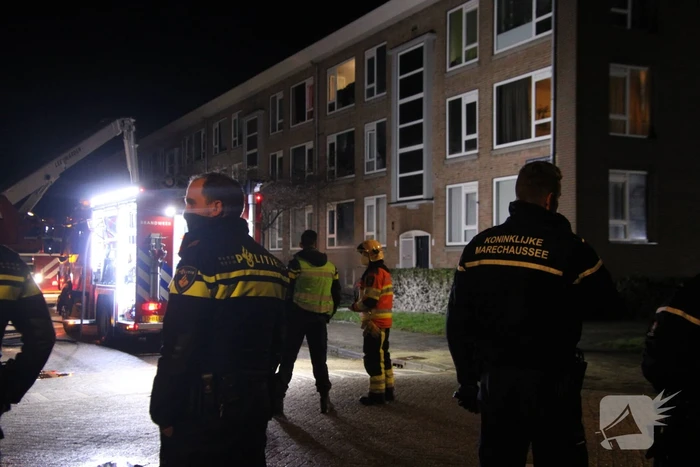 Grote brand in kelder van flatgebouw