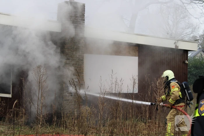 Brand ontstaan in leegstaand pand