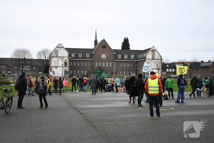 Demonstratie voor behoud van het Sterrebos
