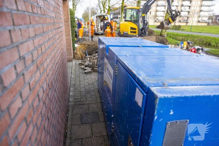 Ruim honderd huishoudens zonder water