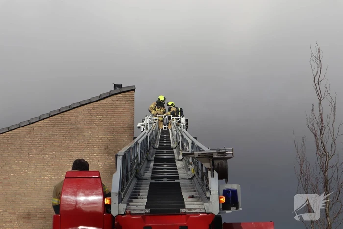 Veel rook bij brand in schoorsteen