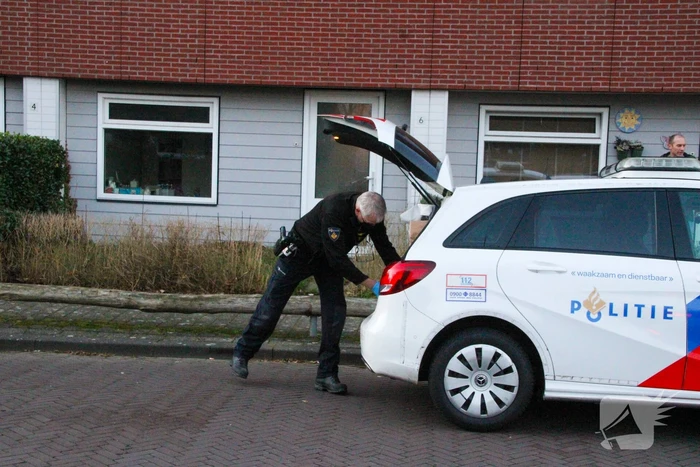 Politie onderzoekt inbraak in woning
